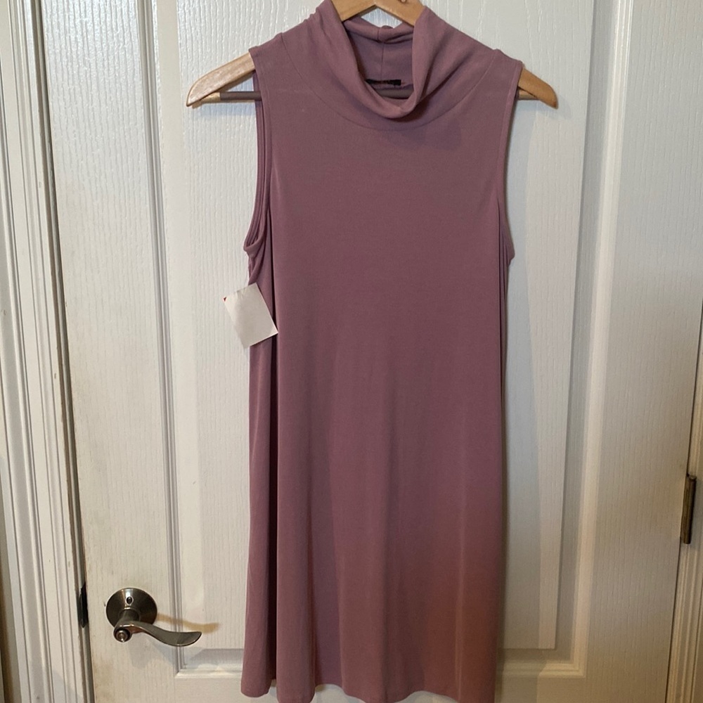 Dee Ella Sz L Dusty pink mock turtle neck dress NWT